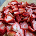 Thinly sliced and de-stemmed strawberries