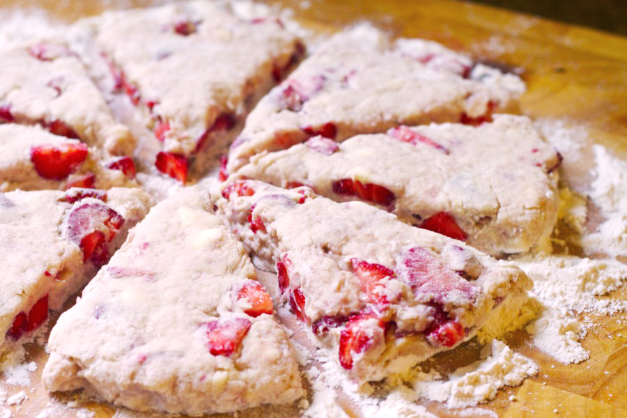 strawberry-scones